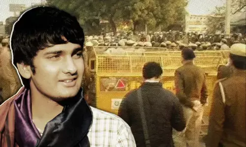 Journalist Mandeep Poonia arrested from Singhu border, disclosed collusion of goons associated with police-BJP Journalist Mandeep Poonia arrested from Singhu border, disclosed collusion of goons associated with police-BJP