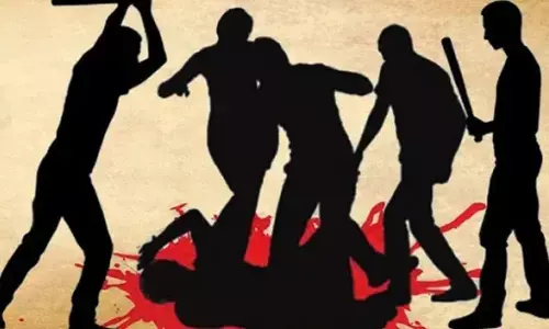 राजस्थान में लिंचिंगः दीनू खां को ग्रामीणों ने पीट-पीटकर मार डाला, खेत में बनी झोपड़ी से बरामद हुआ शव राजस्थान में लिंचिंगः दीनू खां को ग्रामीणों ने पीट-पीटकर मार डाला, खेत में बनी झोपड़ी से बरामद हुआ शव