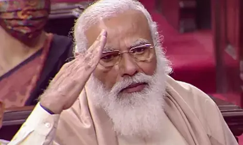 संसद में रो पड़े प्रधानमंत्री मोदी, गुलाम नबी आज़ाद को विदाई देते समय हुए भावुक संसद में रो पड़े प्रधानमंत्री मोदी, गुलाम नबी आज़ाद को विदाई देते समय हुए भावुक