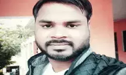 UP: पूर्व मंत्री गायत्री प्रजापति के भतीजे का शव अमेठी में रेल ट्रैक पर मिला, मृतक के भाई ने लगाया ये आरोप UP: पूर्व मंत्री गायत्री प्रजापति के भतीजे का शव अमेठी में रेल ट्रैक पर मिला, मृतक के भाई ने लगाया ये आरोप
