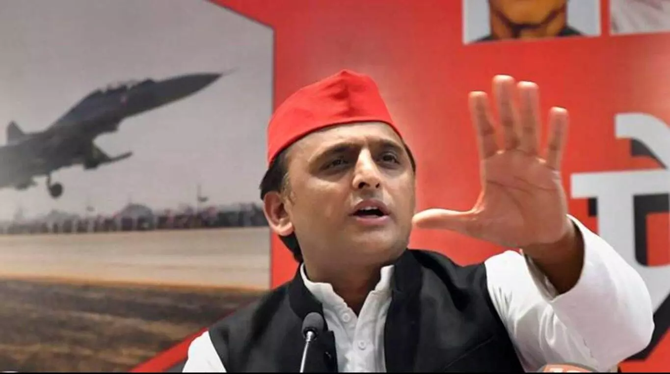 Akhilesh Yadav attacks Yogi government, development failure in UP, corruption filled