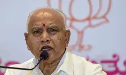 उत्तराखंड के बाद अब कर्नाटक में भी बीजेपी के लिए चुनौती, सीएम येदियुरप्पा को हटाने की मांग उत्तराखंड के बाद अब कर्नाटक में भी बीजेपी के लिए चुनौती, सीएम येदियुरप्पा को हटाने की मांग