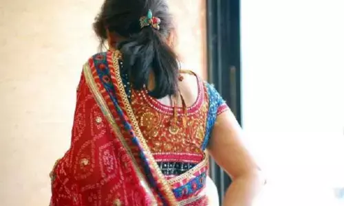 UP- माँ ने दबाया आपने ही दो बच्चों का गला, हत्या का कारण जान हैरान रह जाएंगे आप