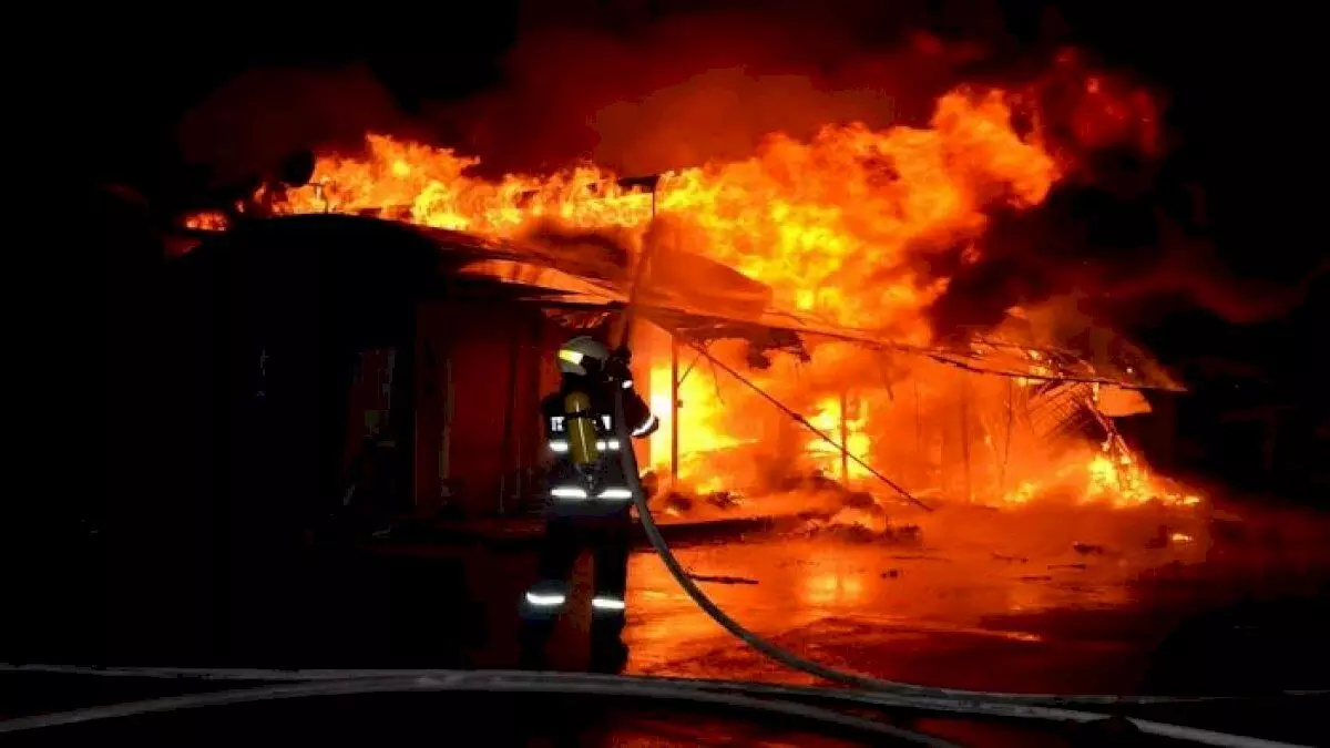 Bihar: Fire In Samastipur Three People Sleeping In The Room Death Fire Brigade