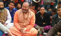 पैगंबर मोहम्मद के खिलाफ ज़हर उगलने वाले नरसिंहानंद सरस्वती पर FIR दर्ज, ये है पूरा मामला पैगंबर मोहम्मद के खिलाफ ज़हर उगलने वाले नरसिंहानंद सरस्वती पर FIR दर्ज, ये है पूरा मामला
