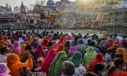 कोरोनाः स्वास्थ्य मंत्रालय ने जताई चिंता, कहा- सुपर स्प्रेडर के तौर पर उभर रहा महाकुंभ, अगले चार हफ्ते अहम कोरोनाः स्वास्थ्य मंत्रालय ने जताई चिंता, कहा- सुपर स्प्रेडर के तौर पर उभर रहा महाकुंभ, अगले चार हफ्ते अहम