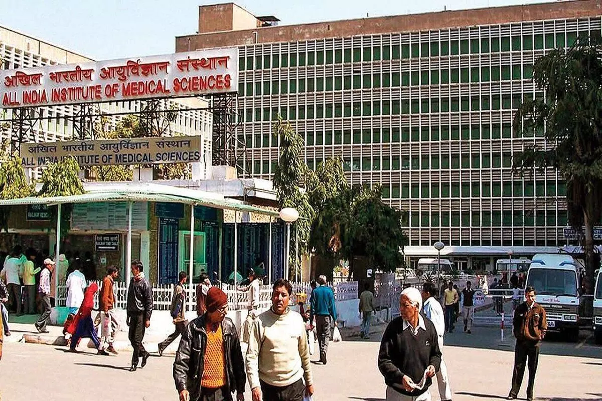AIIMS took a big decision to stop OPD service AIIMS took a big decision to stop OPD service