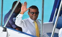 बड़ी खबर: बम धमाके में बाल-बाल बचे मालदीव के पूर्व राष्ट्रपति मोहम्मद नशीद, भारत ने की निंदा बड़ी खबर: बम धमाके में बाल-बाल बचे मालदीव के पूर्व राष्ट्रपति मोहम्मद नशीद, भारत ने की निंदा