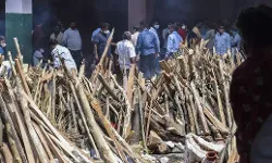 एक गलती की वजह से इस गांव पर बरपा कोरोना का कहर, अब तक 21 ग्रामीणों की मौत