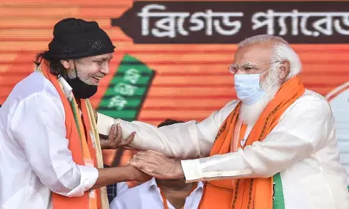 बड़ी खबर: जीत के बाद ममता सरकार का मिथुन पर एक्शन, जानिए क्या है वजह? बड़ी खबर: जीत के बाद ममता सरकार का मिथुन पर एक्शन, जानिए क्या है वजह?