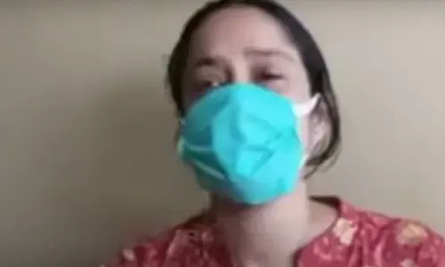 Bihar News: पति की मौत के बाद महिला ने सुनाई आपबीती- अस्पताल कर रहा ऑक्सीजन की कालाबाजारी, वार्ड ब्वॉय से मांगी मदद तो खींचने लगा दुपट्टा Bihar News: पति की मौत के बाद महिला ने सुनाई आपबीती- अस्पताल कर रहा ऑक्सीजन की कालाबाजारी, वार्ड ब्वॉय से मांगी मदद तो खींचने लगा दुपट्टा