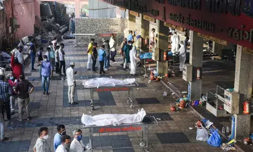 गोवा के सरकारी अस्पताल में 26 कोविड मरीजों की मौत, ऑक्सीजन की कमी मानी जा रही है वजह गोवा के सरकारी अस्पताल में 26 कोविड मरीजों की मौत, ऑक्सीजन की कमी मानी जा रही है वजह