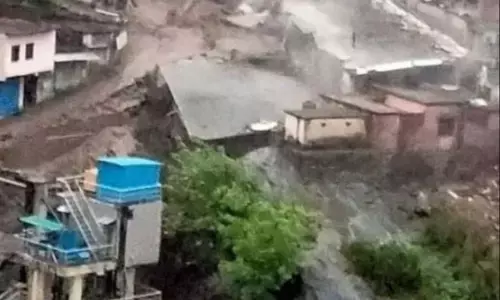 Uttarakhand: Cloud burst in Devprayag, ITIs three-storey building destroyed, many shops damaged