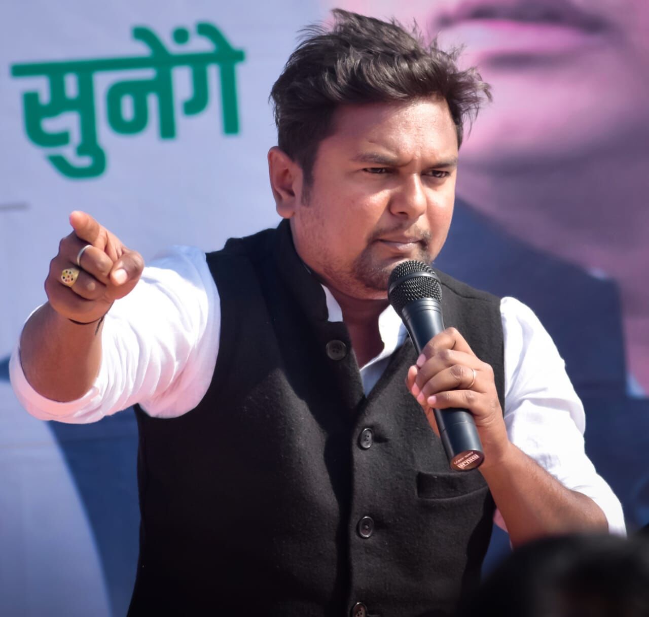 गाँव के विकास के बिना देश का विकास संभव नहीं - संदीप यादव