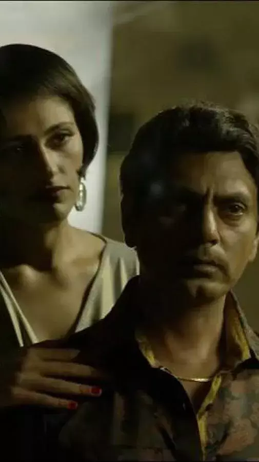 सेक्रेड गेम्स के 5 बोल्ड सीन ने मचा दिया था तहलका, एक एक्ट्रेस को तो आने लगे थे अश्लील मैसेज सेक्रेड गेम्स के 5 बोल्ड सीन ने मचा दिया था तहलका, एक एक्ट्रेस को तो आने लगे थे अश्लील मैसेज