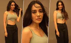 Surbhi Jyoti Sexy Video Photo: सुरभि ज्योति ने Sexy स्पोर्ट्स ब्रा पहन दिखाए लटके-झटके, एक्ट्रेस की बोल्डनेस के कायल हुए यूजर्स Surbhi Jyoti Sexy Video Photo: सुरभि ज्योति ने Sexy स्पोर्ट्स ब्रा पहन दिखाए लटके-झटके, एक्ट्रेस की बोल्डनेस के कायल हुए यूजर्स