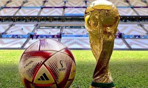 FIFA World Cup 2022 Final: अर्जेंटीना ने फ्रांस को रोमांचक मुकाबले में हराया, तीसरी बार बना विश्व चैंपियन FIFA World Cup 2022 Final: अर्जेंटीना ने फ्रांस को रोमांचक मुकाबले में हराया, तीसरी बार बना विश्व चैंपियन