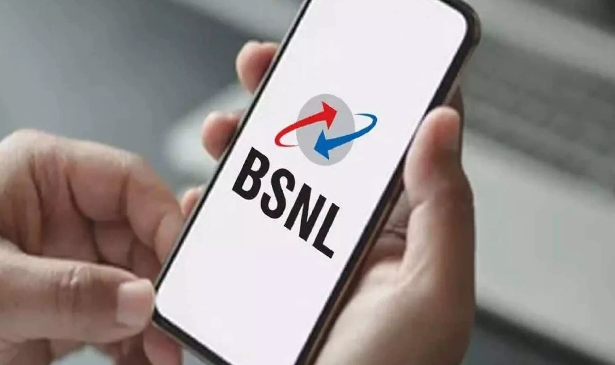 BSNL Prepaid Plan: अब 12 महीने तक रिचार्ज से छुट्टी, BSNL दे रहा 365 दिन तक रोजाना 2GB डेटा, कीमत 4 रुपये!