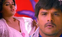 रात के 1 बजे लालटेन जलाकर एक दूसरे के करीब आते दिखें Kajal Raghwani और Khesari Lal, मचा बवाल रात के 1 बजे लालटेन जलाकर एक दूसरे के करीब आते दिखें Kajal Raghwani और Khesari Lal, मचा बवाल