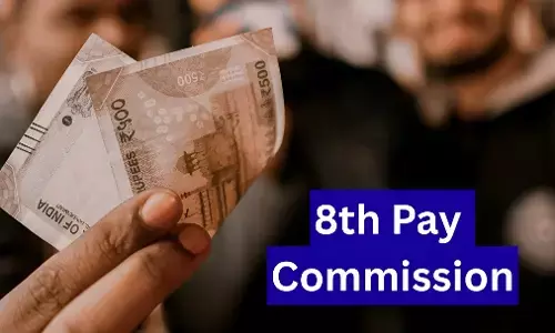 8th Pay Commission: कर्मचारियों के लिए गुड न्यूज, सैलरी और पेंशन में होने वाला है बंपर इजाफा, जानिए 8वें वेतन आयोग से जुड़े सभी लेटेस्ट और बड़े अपडेट्स 8th Pay Commission: कर्मचारियों के लिए गुड न्यूज, सैलरी और पेंशन में होने वाला है बंपर इजाफा, जानिए 8वें वेतन आयोग से जुड़े सभी लेटेस्ट और बड़े अपडेट्स