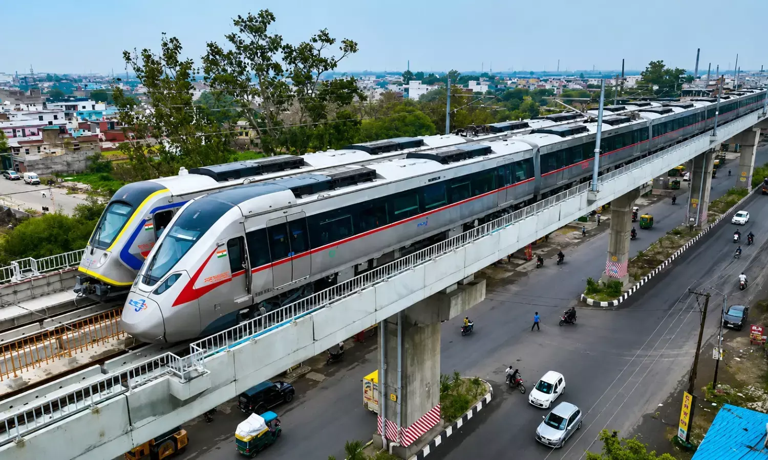 दिल्ली-एनसीआर के लोगों के लिए बड़ी खुशखबरी: सेक्टर 142 से फरीदाबाद होते हुए इफ्को चौक तक दौड़ेगी ट्रेन, जानें स्टेशनों की लिस्ट दिल्ली-एनसीआर के लोगों के लिए बड़ी खुशखबरी: सेक्टर 142 से फरीदाबाद होते हुए इफ्को चौक तक दौड़ेगी ट्रेन, जानें स्टेशनों की लिस्ट