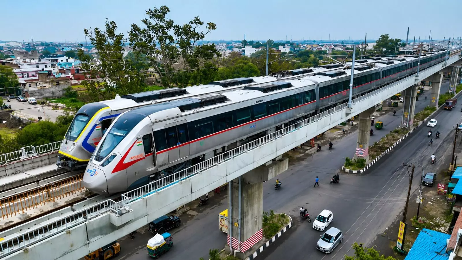 दिल्ली-एनसीआर के लोगों के लिए बड़ी खुशखबरी: सेक्टर 142 से फरीदाबाद होते हुए इफ्को चौक तक दौड़ेगी ट्रेन, जानें स्टेशनों की लिस्ट दिल्ली-एनसीआर के लोगों के लिए बड़ी खुशखबरी: सेक्टर 142 से फरीदाबाद होते हुए इफ्को चौक तक दौड़ेगी ट्रेन, जानें स्टेशनों की लिस्ट