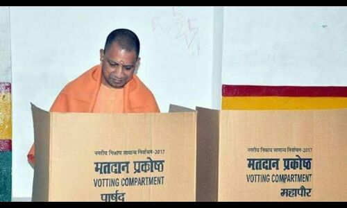 EXCLUSIVE: योगी के मठ में लगभग 150 भक्त सेवा करते हैं, वोट मिले 43, ऐसी बग़ावत तो 1857 में भी नहीं हुई EXCLUSIVE: योगी के मठ में लगभग 150 भक्त सेवा करते हैं, वोट मिले 43, ऐसी बग़ावत तो 1857 में भी नहीं हुई