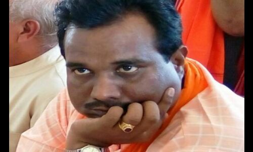 योगी राज: भाजपा नेता की गुंडई, सीओ का आरोप- भाजपा नेता दे रहा अंजाम भुगतने की धमकी योगी राज: भाजपा नेता की गुंडई, सीओ का आरोप- भाजपा नेता दे रहा अंजाम भुगतने की धमकी