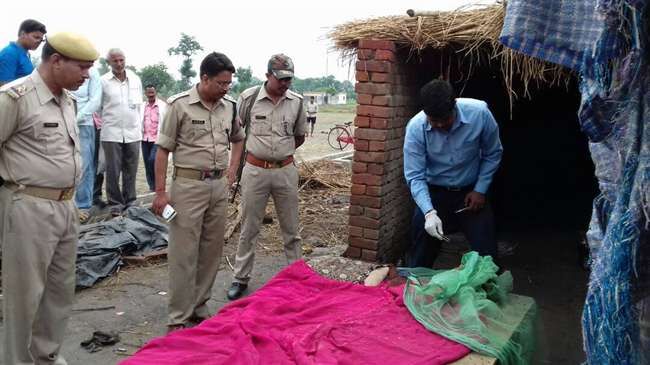 योगीराज: देवरिया में डबल मर्डर, पति-पत्नी की हत्या: पढ़ें पूरी खबर योगीराज: देवरिया में डबल मर्डर, पति-पत्नी की हत्या: पढ़ें पूरी खबर