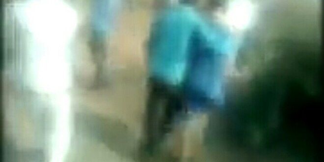 बिहार: सुसाशन बाबू के राज में दरिंदगी, छेड़खानी का एक और वीडियो वायरल! बिहार: सुसाशन बाबू के राज में दरिंदगी, छेड़खानी का एक और वीडियो वायरल!