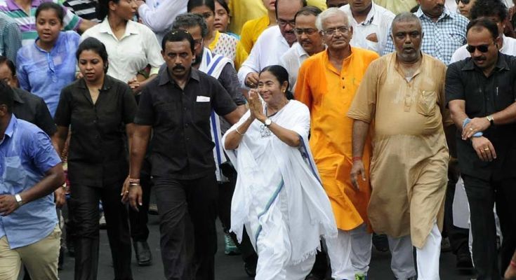 मंगलवार को दिल्ली आ रहीं हैं ममता, महागठबंधन को लेकर हलचल हुई तेज़! मंगलवार को दिल्ली आ रहीं हैं ममता, महागठबंधन को लेकर हलचल हुई तेज़!