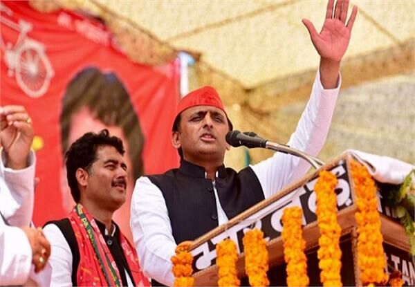 उत्तराखंड के 2 दिवसीय दौरे पर अखिलेश, सपा कार्यकर्ता सम्मेलन में होंगे शामिल उत्तराखंड के 2 दिवसीय दौरे पर अखिलेश, सपा कार्यकर्ता सम्मेलन में होंगे शामिल