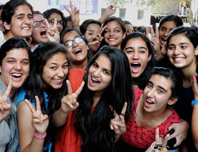 खुशखबरी: यूपी बोर्ड के टॉपर करें यहाँ आवेदन, मिलेगी स्कॉलरशिप खुशखबरी: यूपी बोर्ड के टॉपर करें यहाँ आवेदन, मिलेगी स्कॉलरशिप