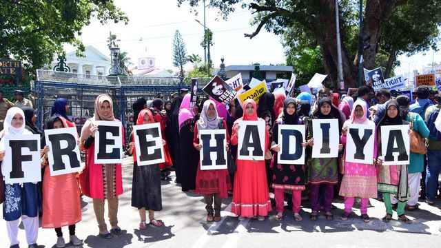 कथित लव-जिहाद: हदिया मामले में केरल हाई कोर्ट के फैसले की समीक्षा करेगा सुप्रीम कोर्ट