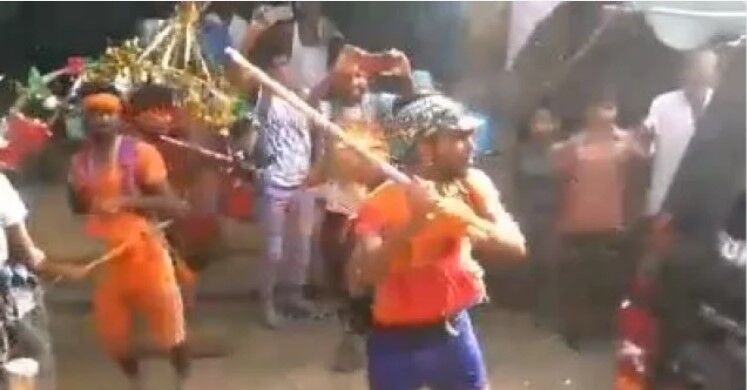 योगी राज : बुलंदशहर में पुलिस टीम पर हमला करने वाले मुख्य आरोपी समेत 6 कांवड़िये गिरफ्तार योगी राज : बुलंदशहर में पुलिस टीम पर हमला करने वाले मुख्य आरोपी समेत 6 कांवड़िये गिरफ्तार