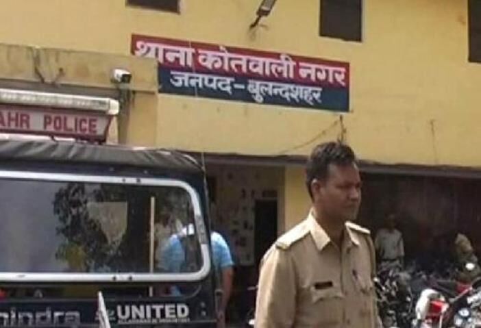 योगी राज: बुलंदशहर में ट्रिपल मर्डर से सनसनी, दिन दहाड़े महिला और 2 बच्चों की गला रेतकर हत्या