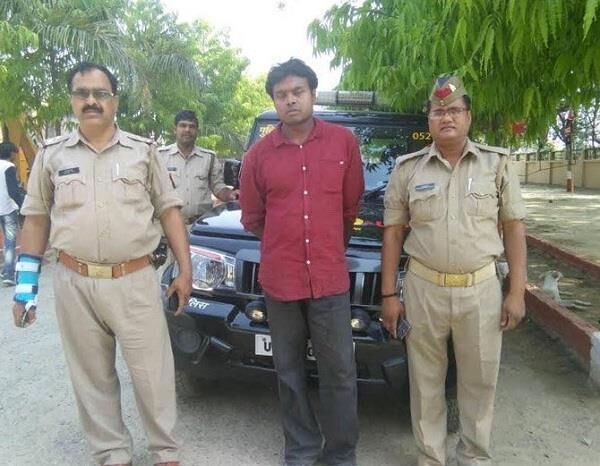 लखनऊ: दौलत के हवस में बेटे ने किया मां-बहन का कत्ल:पढ़ें पूरी खबर लखनऊ: दौलत के हवस में बेटे ने किया मां-बहन का कत्ल:पढ़ें पूरी खबर