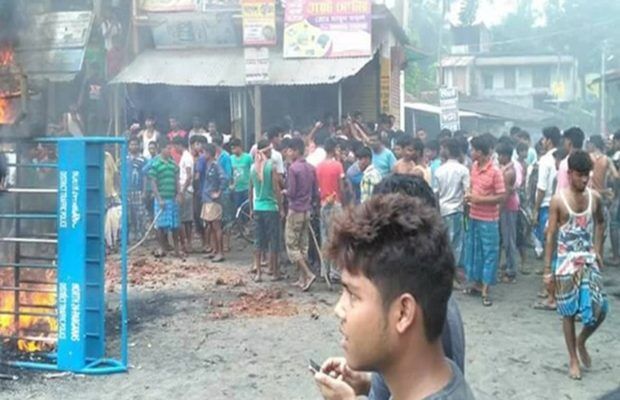 पश्चिम बंगाल: फेसबुक पर आपत्तिजनक पोस्ट के बाद सांप्रदायिक हिंसा