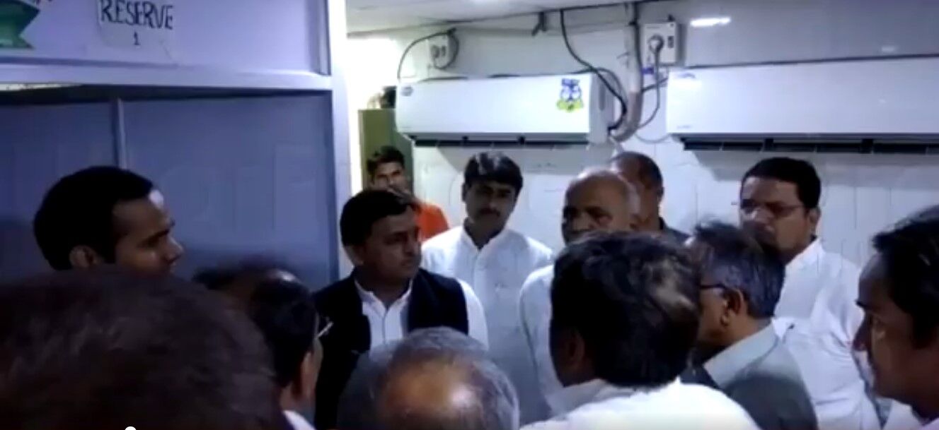 दुखद: सपा नेता उमाशंकर चौधरी का निधन, पार्टी कार्यालय में सभा में में पड़ा दिल का दौरा!