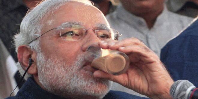 बिखर रहा है मोदी का घरौंदा: योगी के इस ताकतवर मंत्री ने दी बहिष्कार की धमकी, अमित शाह ने मिलने को बुलाया बिखर रहा है मोदी का घरौंदा: योगी के इस ताकतवर मंत्री ने दी बहिष्कार की धमकी, अमित शाह ने मिलने को बुलाया