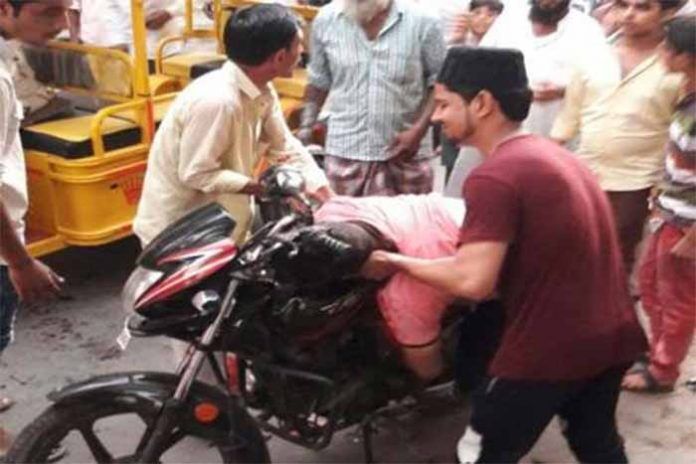 योगीराज: उत्तर प्रदेश अपराध चरम पर, सपा नेता की दिनदहाड़े गोली मारकर हत्या! जानिए पूरा मामला योगीराज: उत्तर प्रदेश अपराध चरम पर, सपा नेता की दिनदहाड़े गोली मारकर हत्या! जानिए पूरा मामला