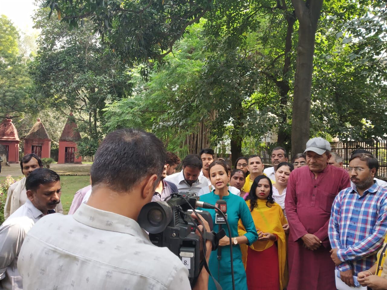 गुजरात में उत्तर भारतियों के खिलाफ हुई हिंसा के विरोध में स्वराज इंडिया ने जताया विरोध