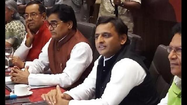 उत्तर प्रदेश: समाजवादी पार्टी का राष्ट्रीय सम्मेलन आज, जानिए क्या हैं तय कार्यक्रम उत्तर प्रदेश: समाजवादी पार्टी का राष्ट्रीय सम्मेलन आज, जानिए क्या हैं तय कार्यक्रम
