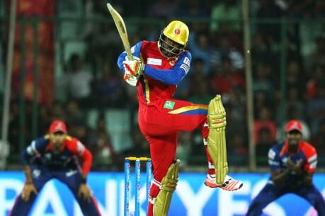 IPL10: आरसीबी की जीत, दिल्ली को दी 15 रनों से पटखनी IPL10: आरसीबी की जीत, दिल्ली को दी 15 रनों से पटखनी