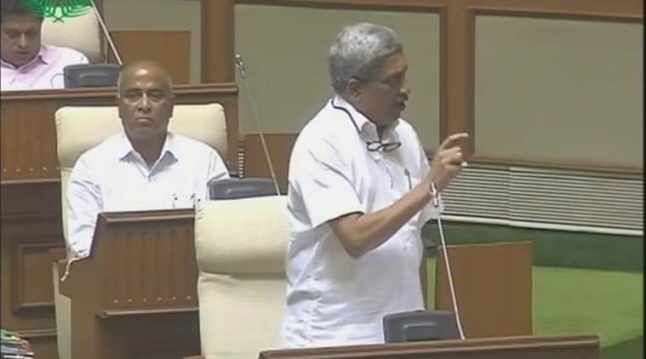 विधानसभा में भाजपा CM पर्रिकर बोले, राज्य में गौमांस की नहीं होगी कमी!