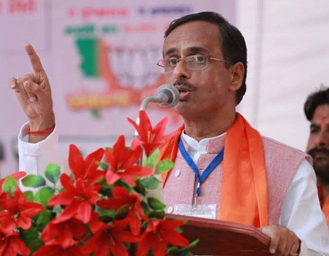 कानून-व्यवस्था के मोर्चे पर नाकामी के बाद डिप्टी सीएम ने लगाया अखिलेश पर सनसनीखेज़ आरोप:पढ़े पूरी खबर कानून-व्यवस्था के मोर्चे पर नाकामी के बाद डिप्टी सीएम ने लगाया अखिलेश पर सनसनीखेज़ आरोप:पढ़े पूरी खबर