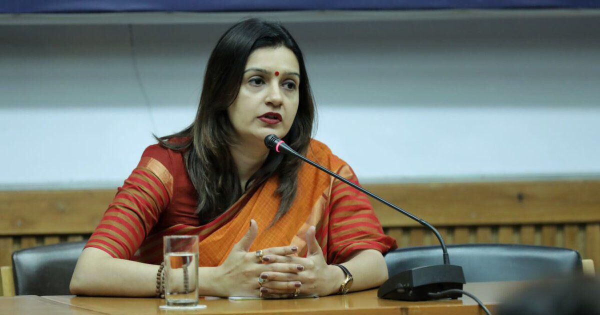 कांग्रेस प्रवक्ता प्रियंका चतुर्वेदी की बेटी कोमनुवादियों ने दी रेप की धमकी, दर्ज हुआ मामला