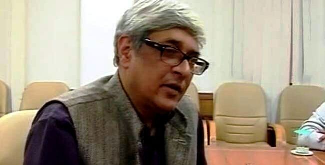 बिबेक देबरॉय ने किसानों के आय पर टैक्स लगाने की मांग की बिबेक देबरॉय ने किसानों के आय पर टैक्स लगाने की मांग की