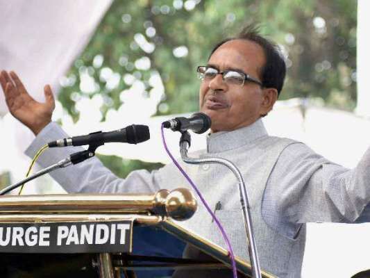 मध्य प्रदेश उपचुनाव: शिवराज के चार-चार दौरे और रात गुजारने के बाद भी इन दो गावों में हारी भाजपा