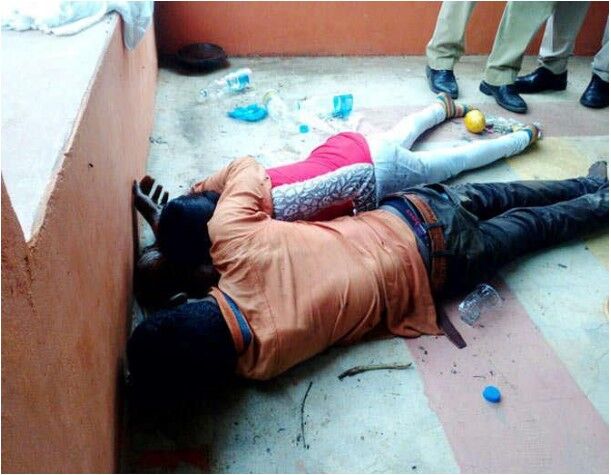 प्रेमी जोड़े ने पहले की शादी फिर मंदिर में ही जहर खाकर एक दूसरे की बाँहों में दे दी जान:जानिए क्या है पूरा मामला